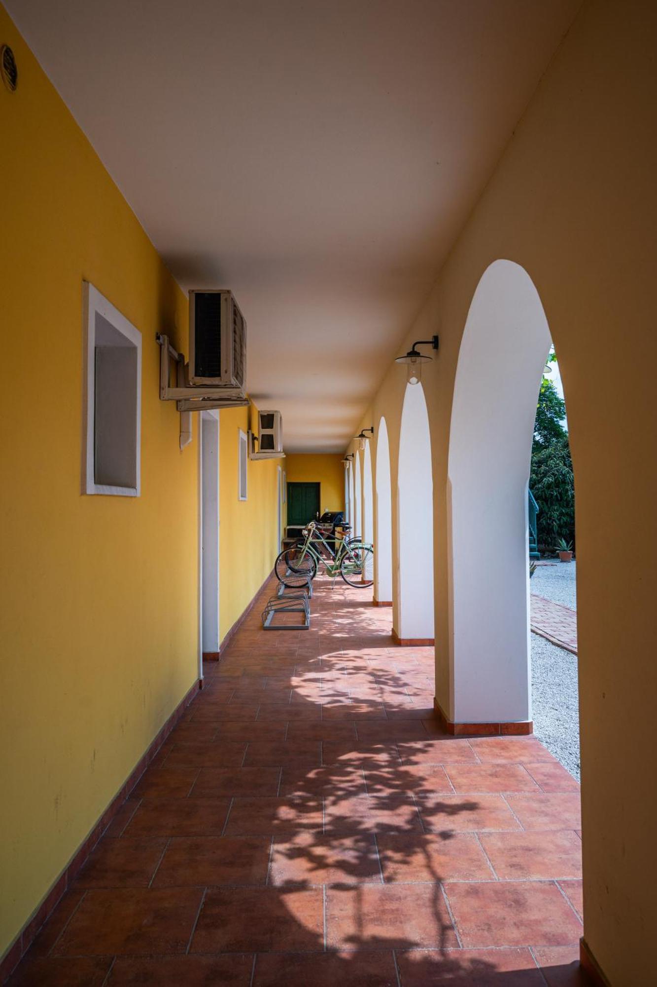 Ubytovani Kroupa Dolní Dunajovice Buitenkant foto
